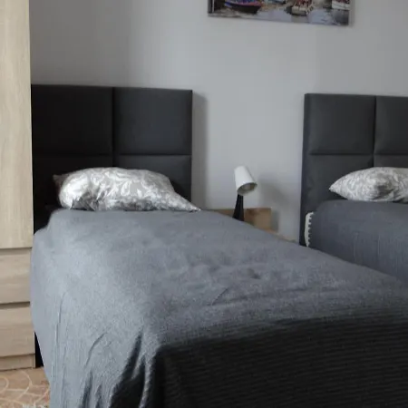 72 Apartamento *