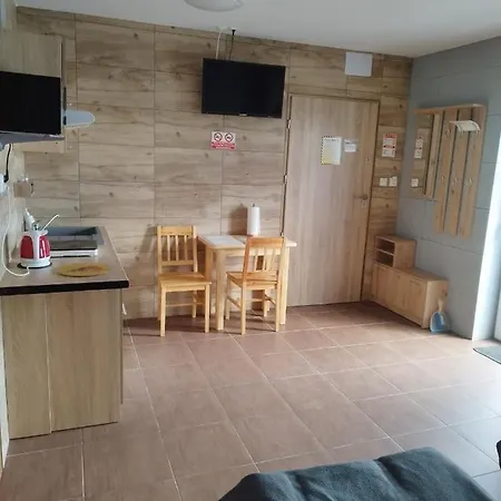 72 Apartment *