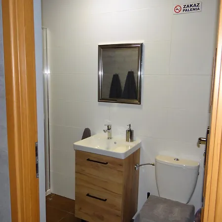 Apartment 72